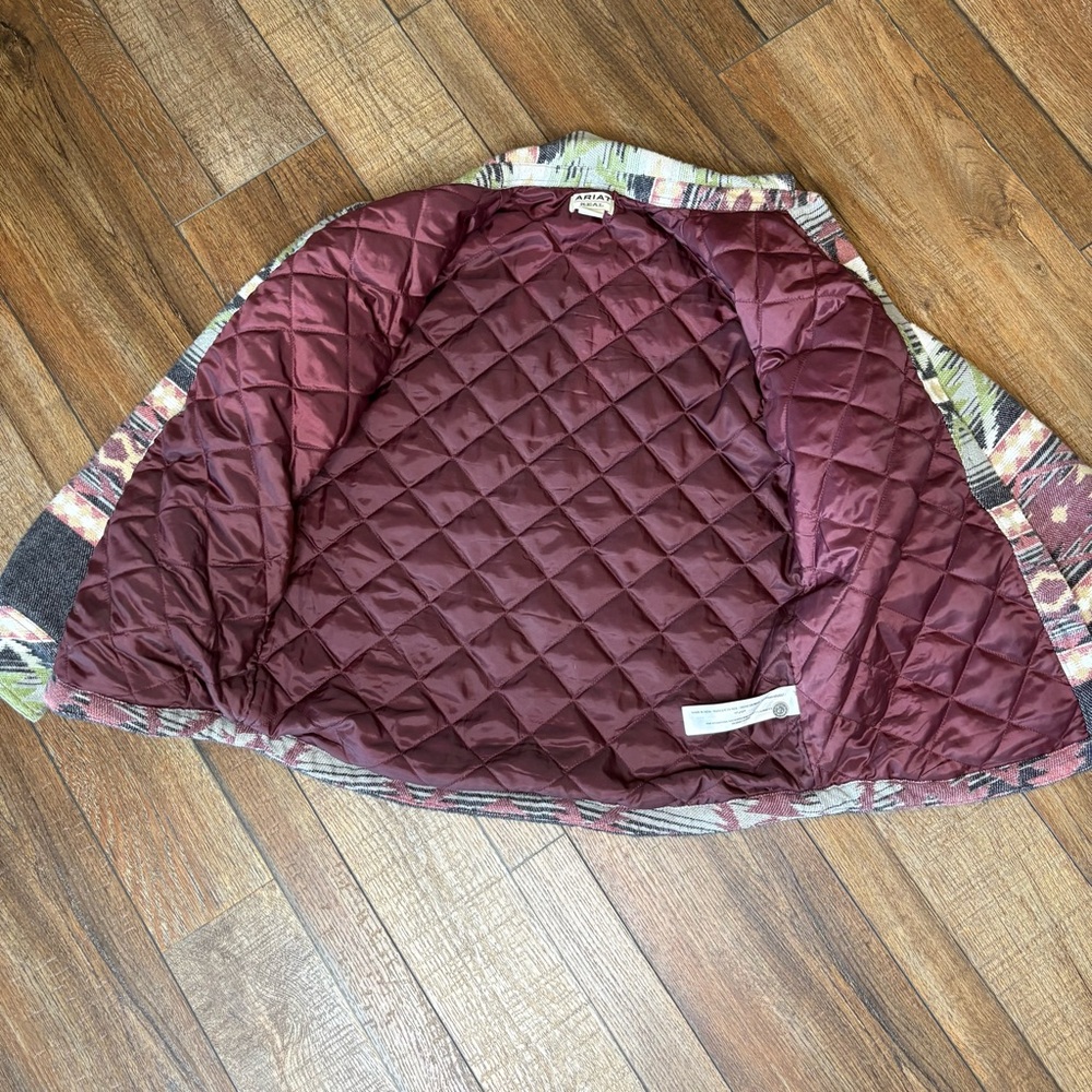 Ariat Aztec Quilted Jacket - Picture 10 of 11